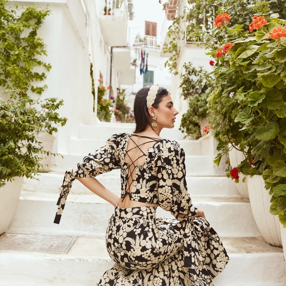 Eddy Aesthetic Tops - COUPER DORIS EMBROIDERED TOP
EDDY AESTHETIC XS